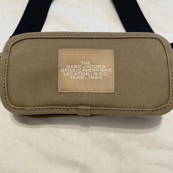 Marc Jacobs Camera Bag - Picture 4 of 7